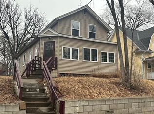 1067 Bush Ave, Saint Paul, MN 55106