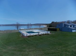 1343 Little Traverse Bay Dr APT 22, Petoskey, MI 49770