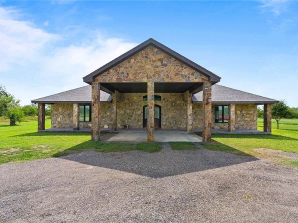 254 County Road 474, Alice, TX 78332