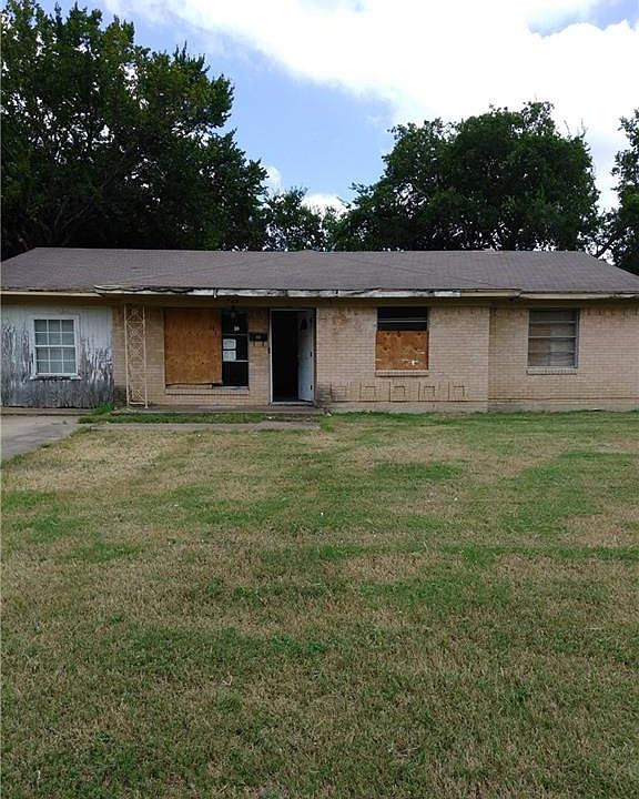 1st image of 765 Ivywood Dr