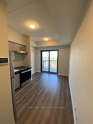 15 Queen St S #1803 — Photo 3
