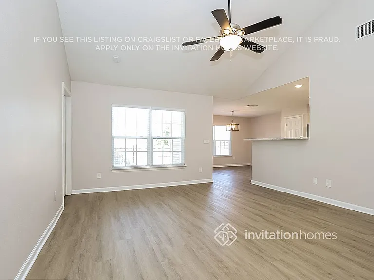 308 Sarava Ln — Photo 3