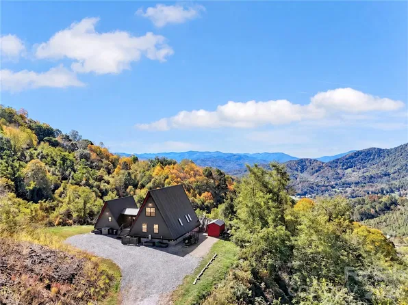 1877 Wilson Cove Rd, Canton, NC 28716