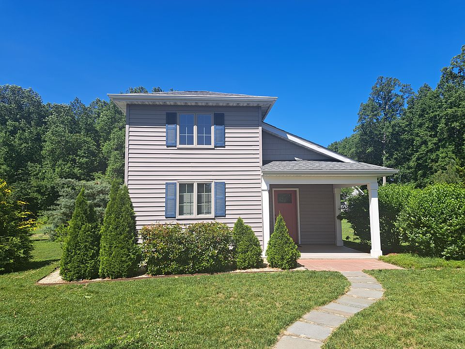 1st image of 20416 Hopkins Rd