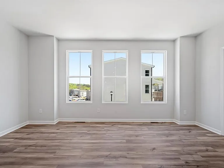2676 Creek View Ter — Photo 12
