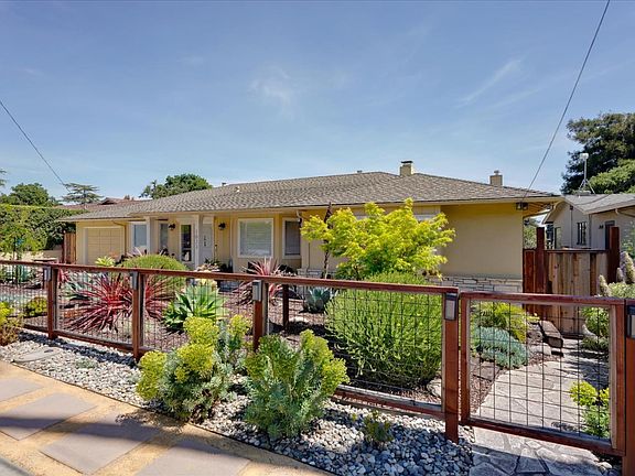 2nd image of 1023 Escalona Dr