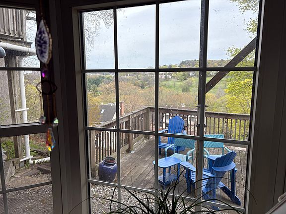 5th image of 41 Huntington Rd #1