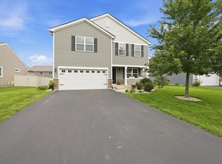 6013 Autumn Oaks Dr, Joliet, IL 60431