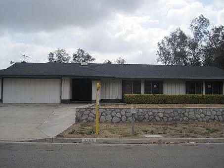 1st image of 11365 Ponderosa Ave