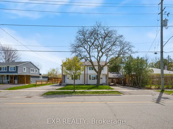 128 Heslop Rd, Milton, ON L9T 1B4