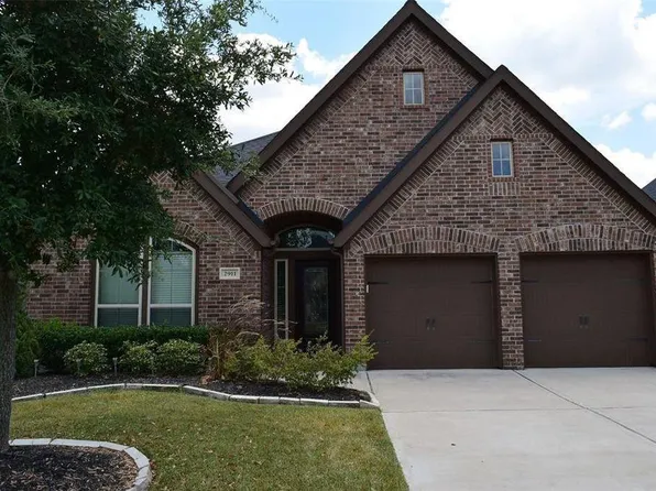2911 Naples Park Ln, Richmond, TX 77406