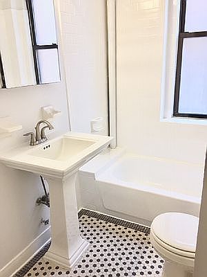 5th image of 350 W 55th St APT 7K
