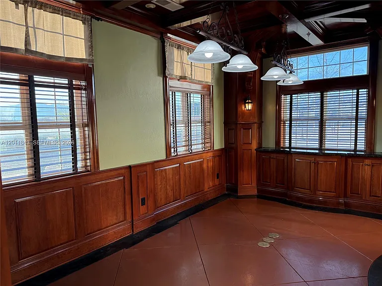 428 N Curry St — Photo 23