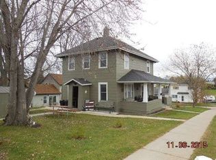342 Cherry St, Lancaster, WI 53813