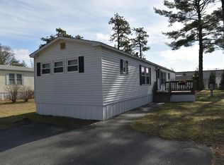 185 Pineview Ter, West Wareham, MA 02576