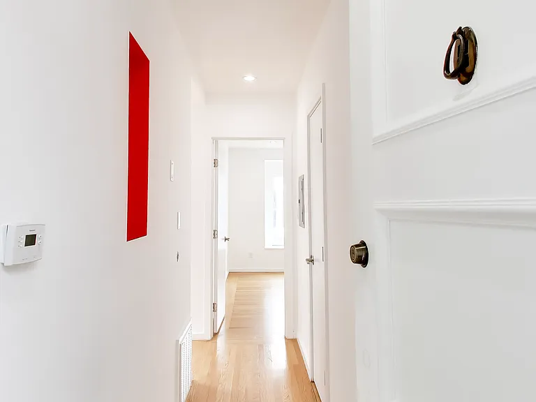3033 Turk Blvd #4 — Photo 2