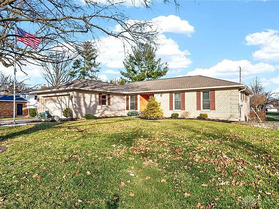 4th image of 8596 Monticello Dr