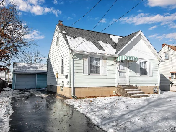 132 Bright St, Cheektowaga, NY 14206