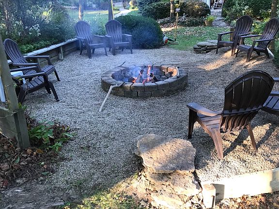 4th image of 6825 Southknoll Dr