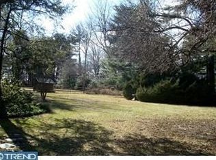 1460 Gunpowder Rd, Jenkintown, PA 19046