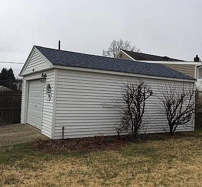 2nd image of 75 Gardner Ave
