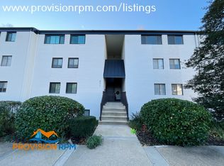 611 Oakland Hills Ct APT 402, Arnold, MD 21012