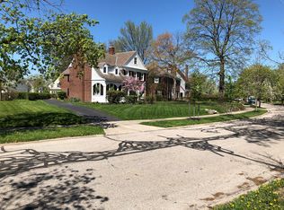 3128 Keswick Rd, Shaker Heights, OH 44120