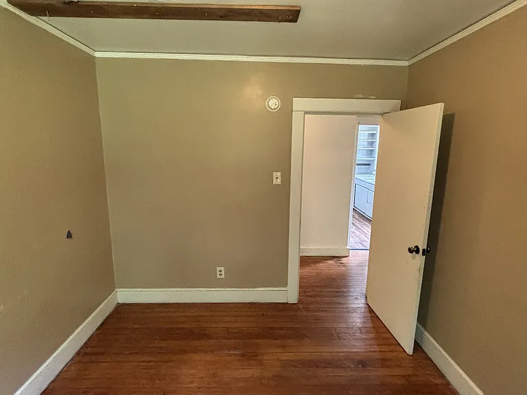 147B Center St — Photo 9