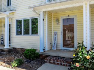 3388 White Oak Ct, Claremont, NC 28610