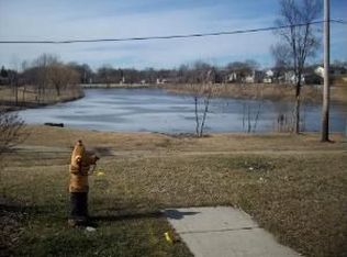 739 W Terrace St, Villa Park, IL 60181
