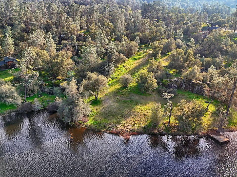 1st image of 3 Blackhawk Dr