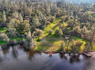 3 Blackhawk Dr, Coarsegold, CA 93614