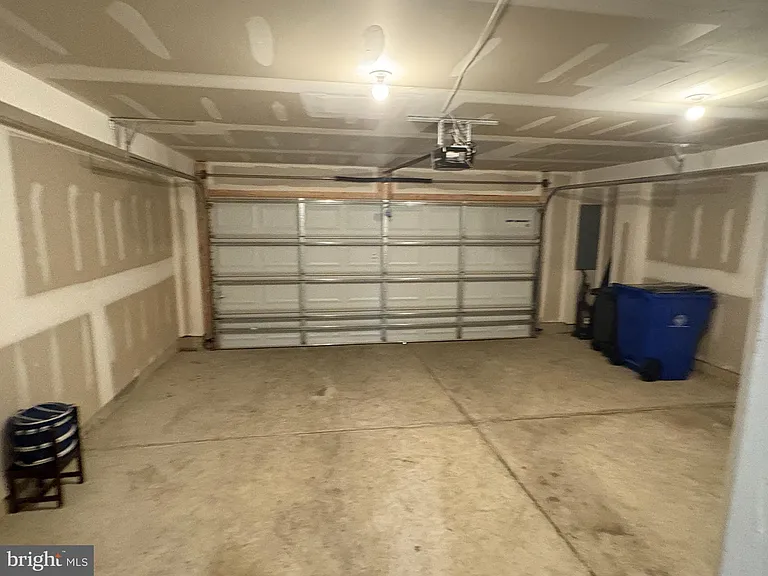 8711 Shady Pines Dr — Photo 14