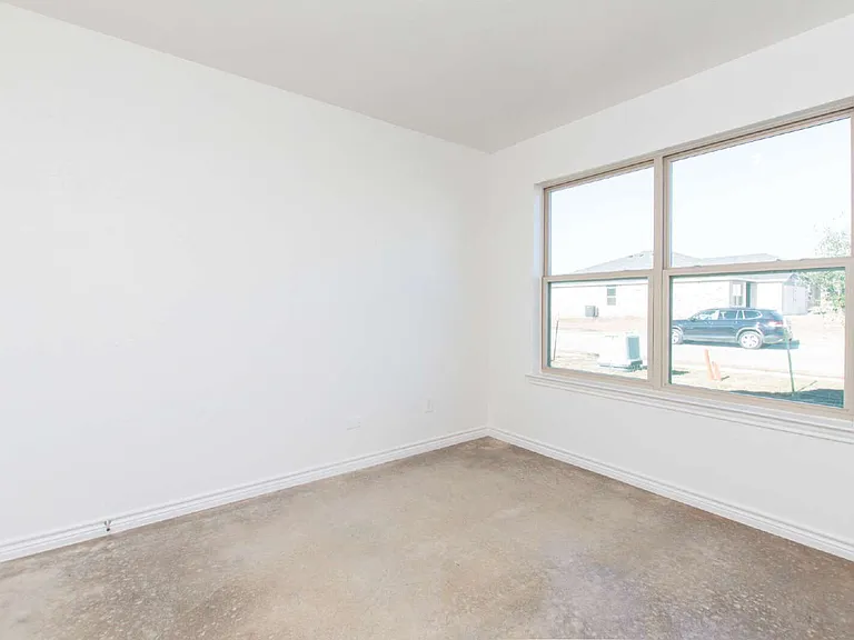1301 Concord Dr — Photo 17