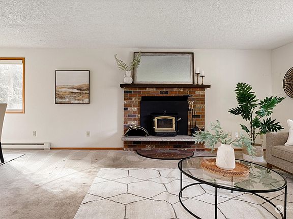 5th image of 2110 Boreas Lane