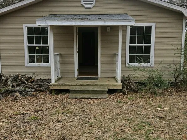 249 Lakeview Dr, Wills Point, TX 75169