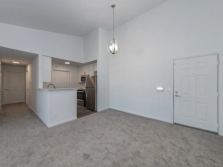 Ivy Hills Living Spaces — Photo 111
