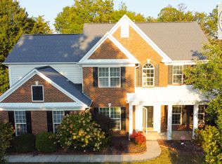 11027 Knight Castle Dr, Charlotte, NC 28277