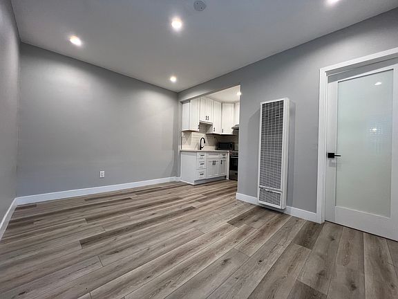 5th image of 1502 Maple St #1508-3/4