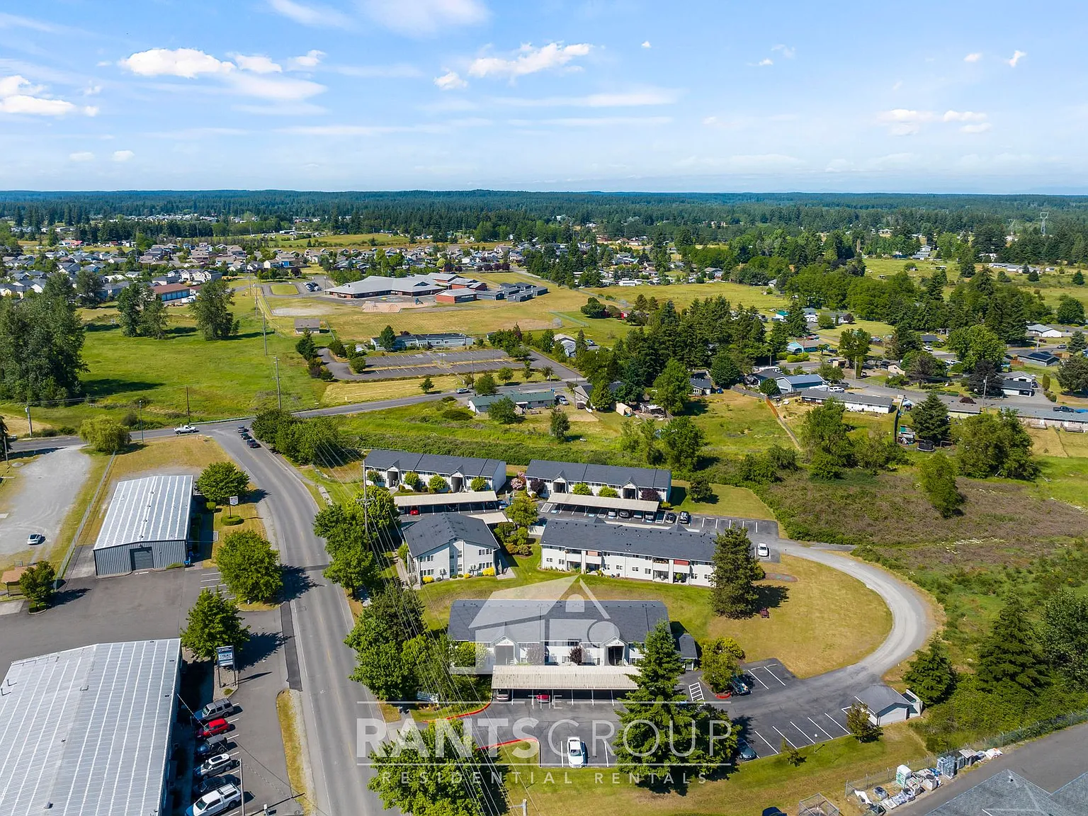 Yelm Creek Apartments — Photo 3