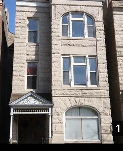855 N Damen Ave #1 Photo 1