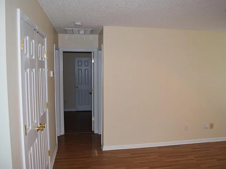 4100 Suttle Pl — Photo 10