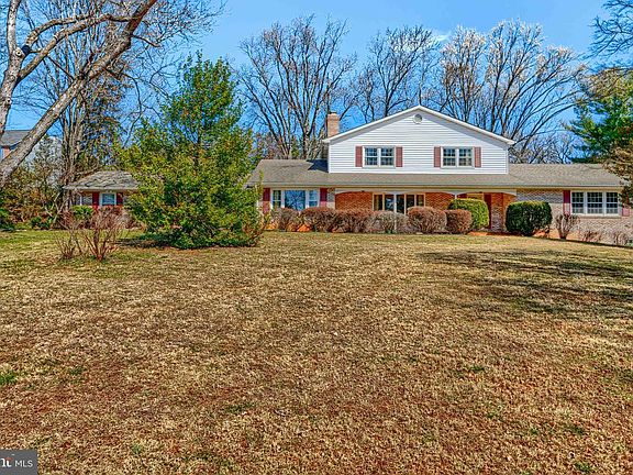 2nd image of 2705 Fallston Rd