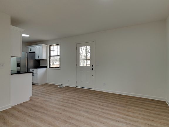 4th image of 3018 Stokers Ln #B