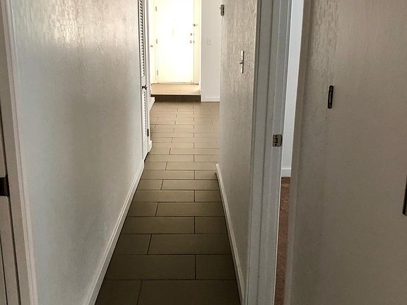 4th image of 2525 N St APT 1