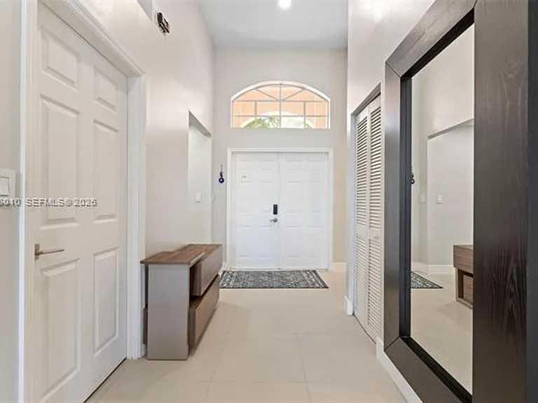 18061 SW 33rd St — Photo 20