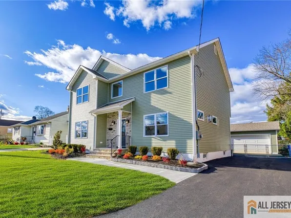 3 Lyons St, South River, NJ 08882