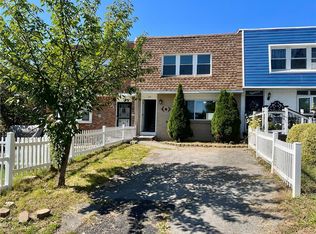 20 Patio Rd, Middletown, NY 10941