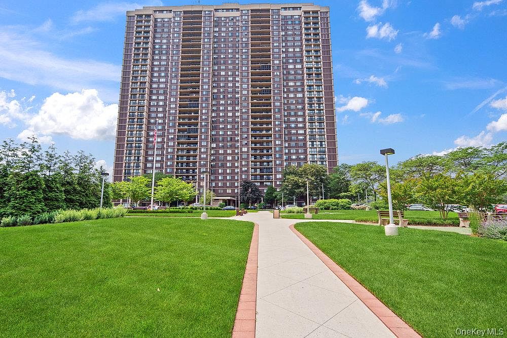 270-10 Grand Central Parkway #7O