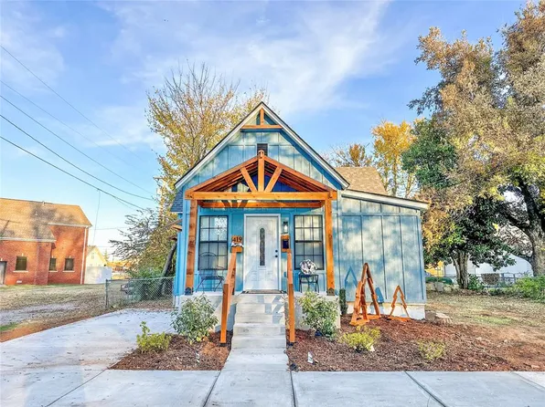 419 S 7th St, Chickasha, OK 73018